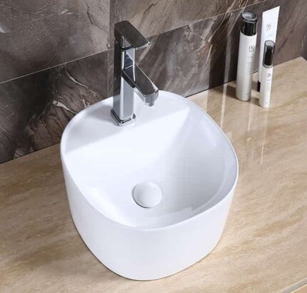 luxury basin faucet